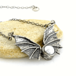 Naszyjnik Dragon Wings z perłą