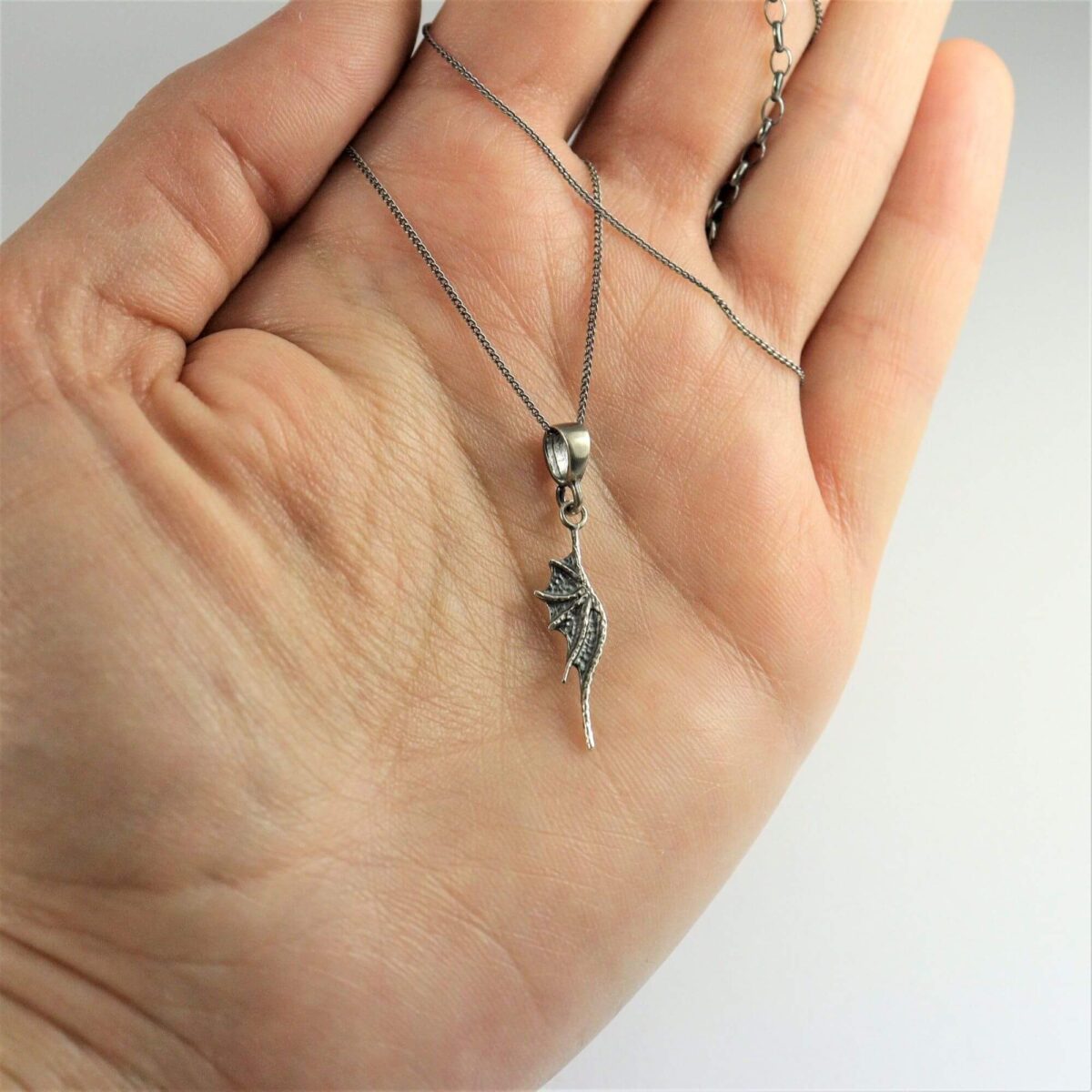 Wisiorek Long Dragon Wings Mini