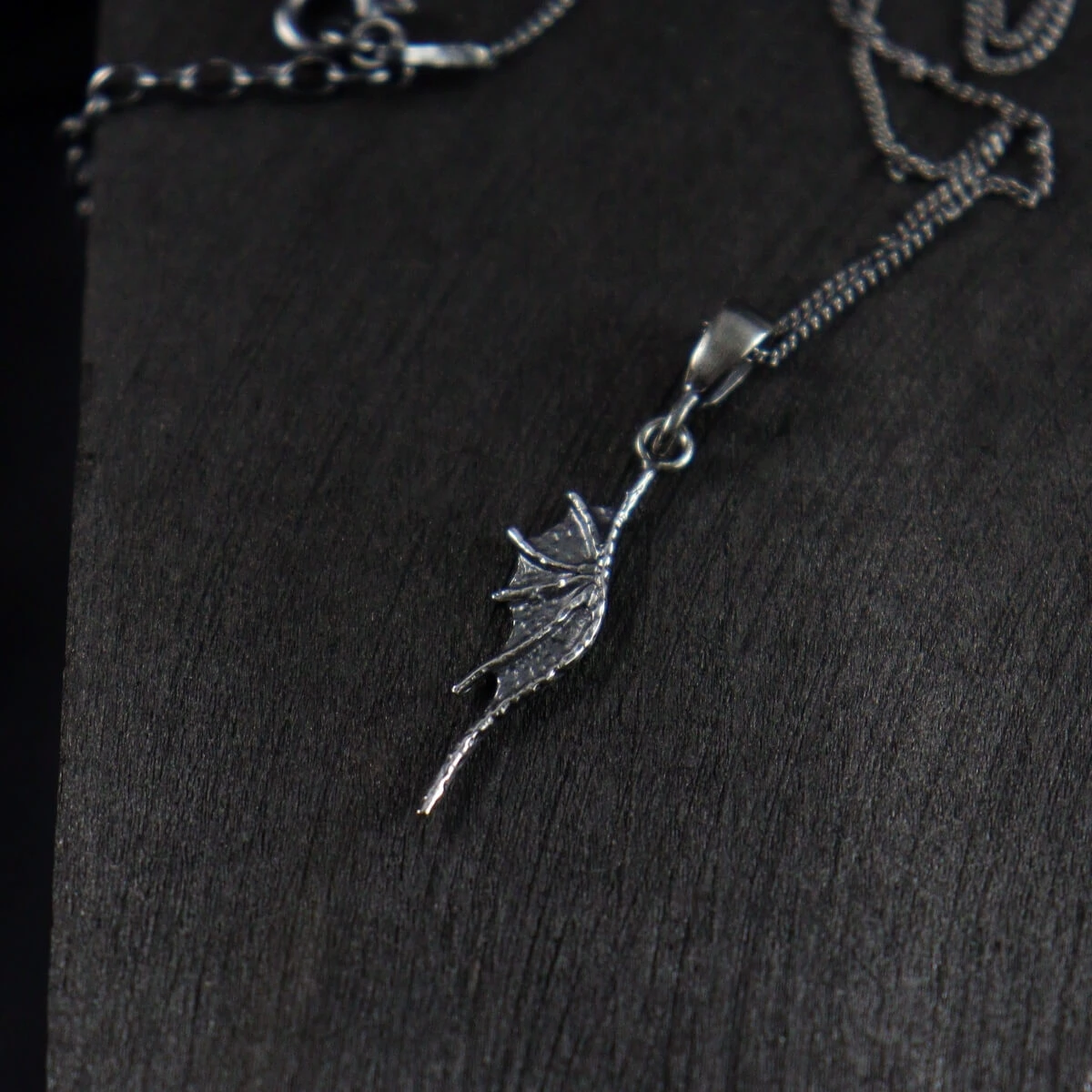 Wisiorek Long Dragon Wings Mini - LD/WMIS