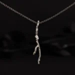 Smukły wisiorek Twigs